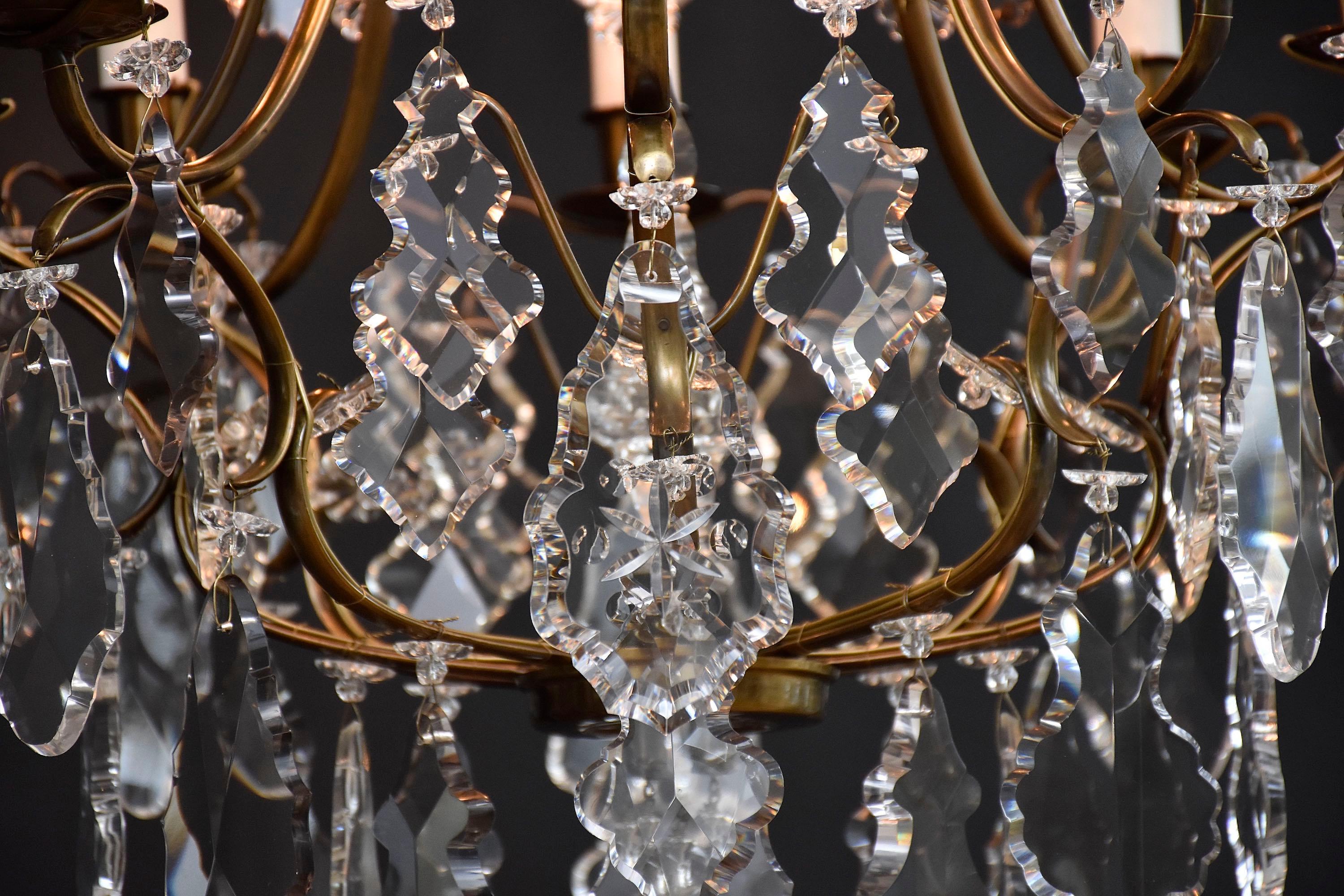 Antique Rococo style brass and crystal chandelier In Good Condition For Sale In SON EN BREUGEL, NL